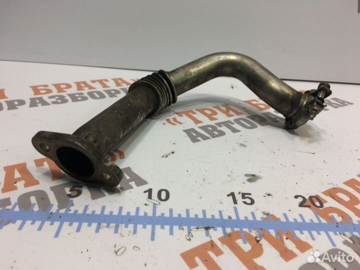 Фольксваген Пассат Трубка / шланг EGR