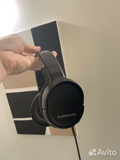 Наушники Steelseries Artis 1