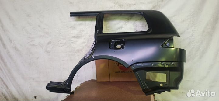 Крыло левое Mitsubishi Pajero Sport