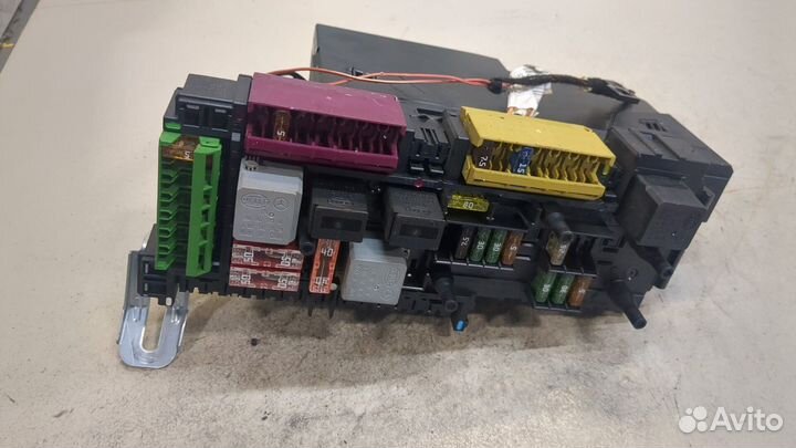 Блок предохранителей Mercedes C W204, 2011