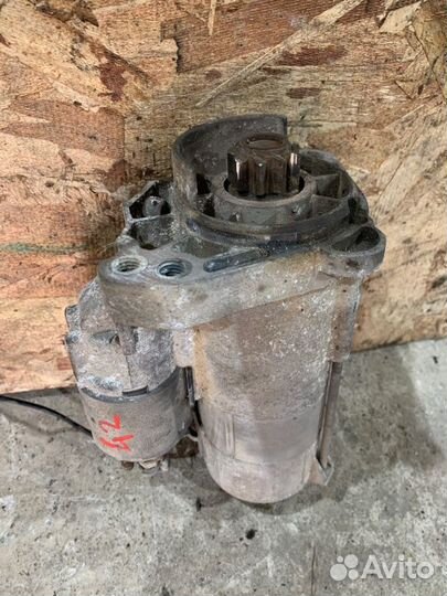 Стартер Volkswagen Touareg 4.2 AXQ 2003-2007