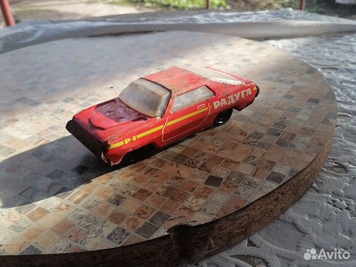 Модель автомобиля