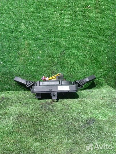 Переключатель подрулевой Opel Astra