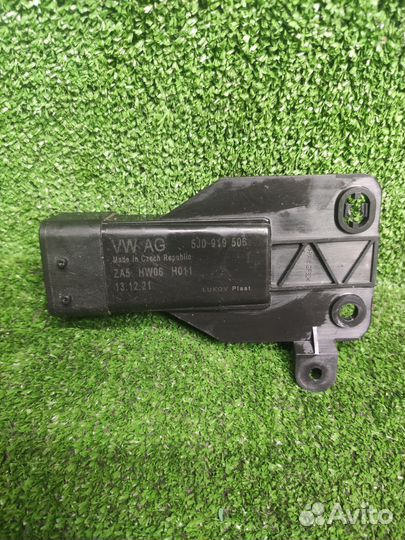 Блок управления вентилятором volkswagen polo 5 6