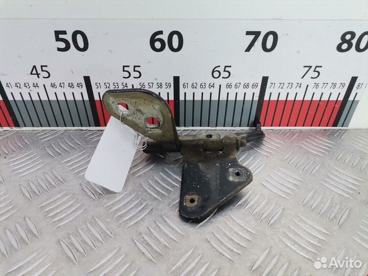 Петля крышки (двери) багажника Jaguar X-Type