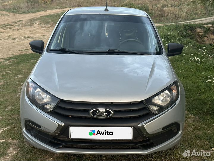 LADA Granta 1.6 МТ, 2018, 110 000 км