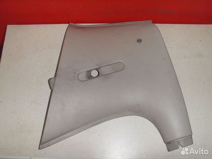 Обшивка стойки 90389731 Opel Tigra 1994-2000 Тигра
