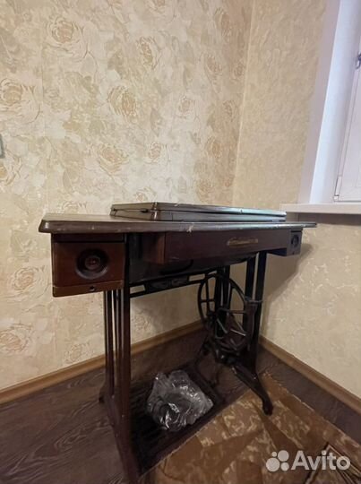 Швейная машинка бу