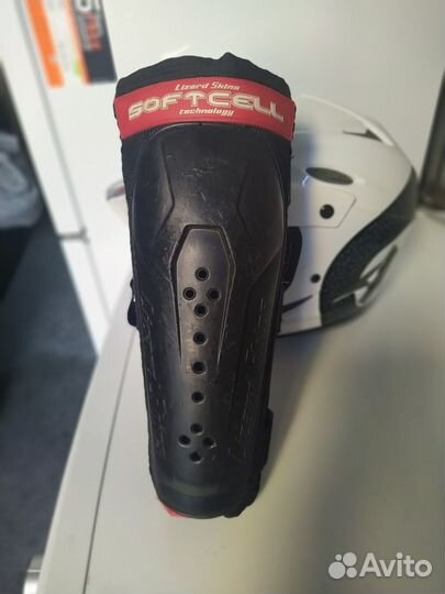 Защита, щитки на голень велосипедные