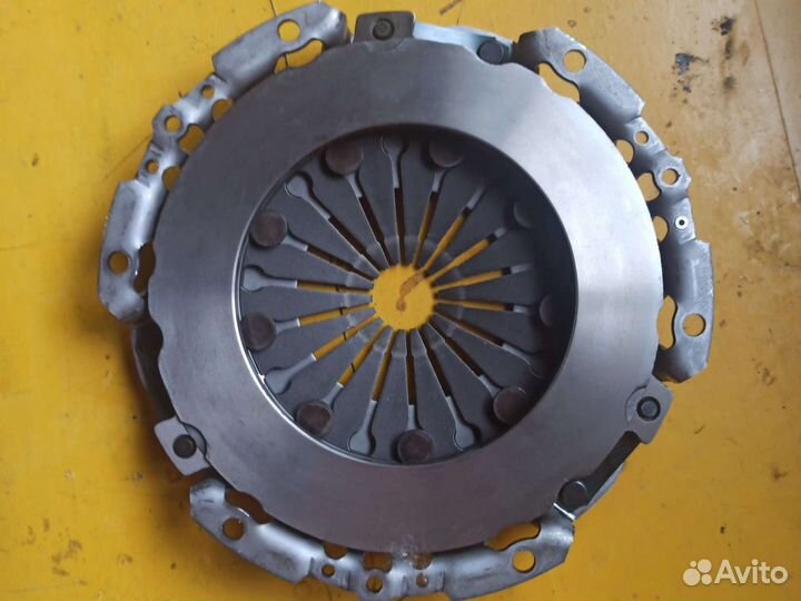 Корзина (диск сцепления нажимной)