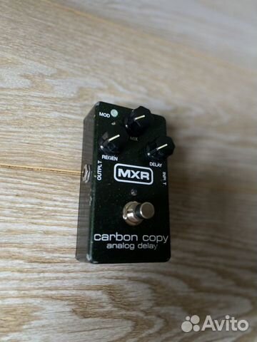 Гитарная педаль MXR carbon copy analog delay