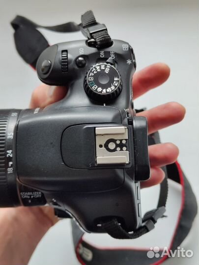 Зеркальный фотоаппарат canon 550d