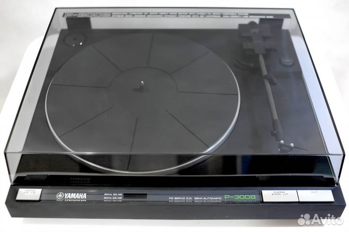 Проигрыватель Винила Yamaha P-300, 1982г