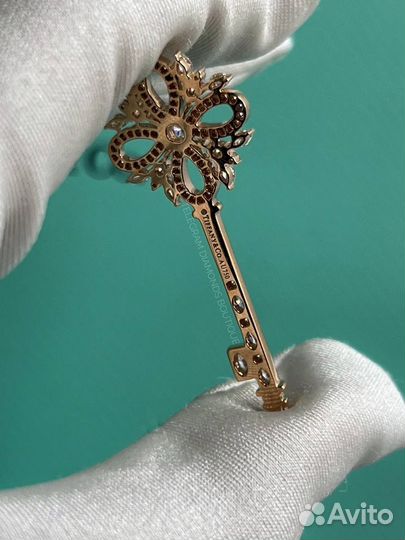 Колье Tiffany&Co Victoria Key розовое золото 750