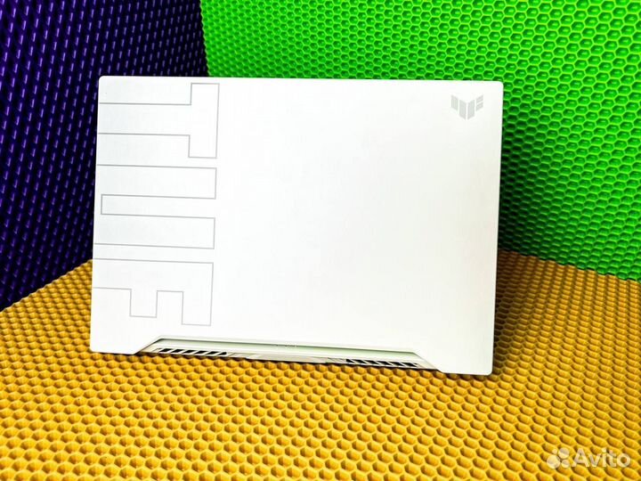 Игровой ноутбук Asus на GeForce RTX