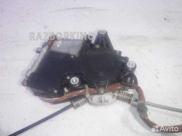 Стеклоподъемник электрический задний левый