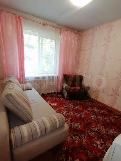 3-к. квартира, 65 м², 1/2 эт.