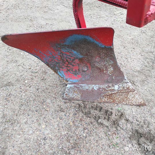 Плуг для мотоблока мтз