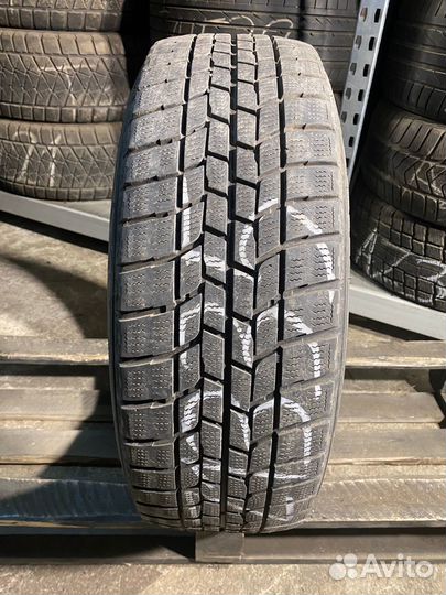 Goodyear Ice Navi 6 215/60 R17 96Q