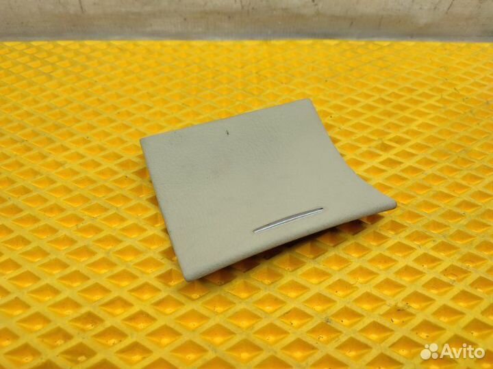 Крышка в бардачок Mercedes S W221 3.5 M272 2007