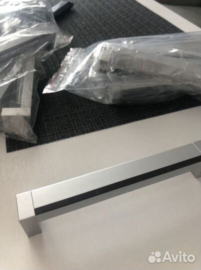 Мебельные ручки