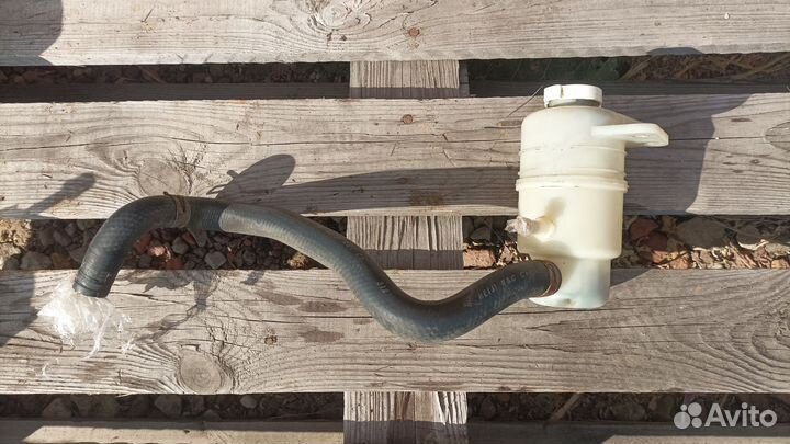 Бачок гидроусилителя руля Mitsubishi Lancer 9