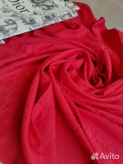 Платок брендовый