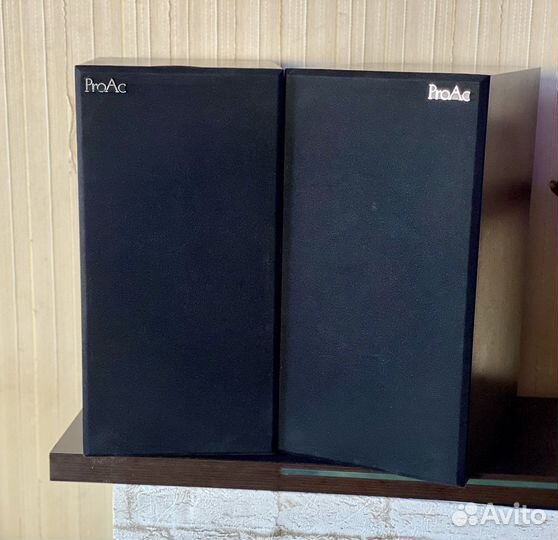 ProAc Studio 100, England