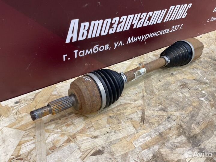 Привод передний правый Renault Duster