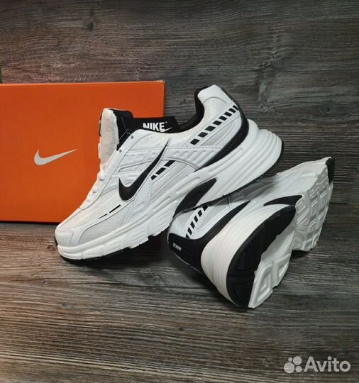 Кроссовки Nike белые мужские артикул 2406