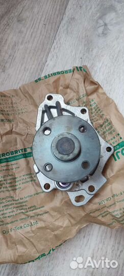 Помпа Toyota Camry 40