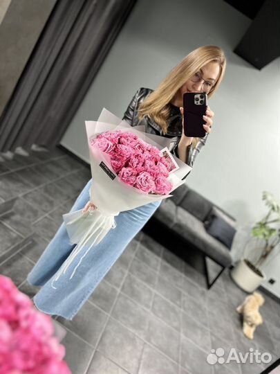 Розы живые цветы букеты доставка
