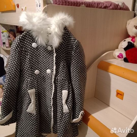 Пальто для девочки 134