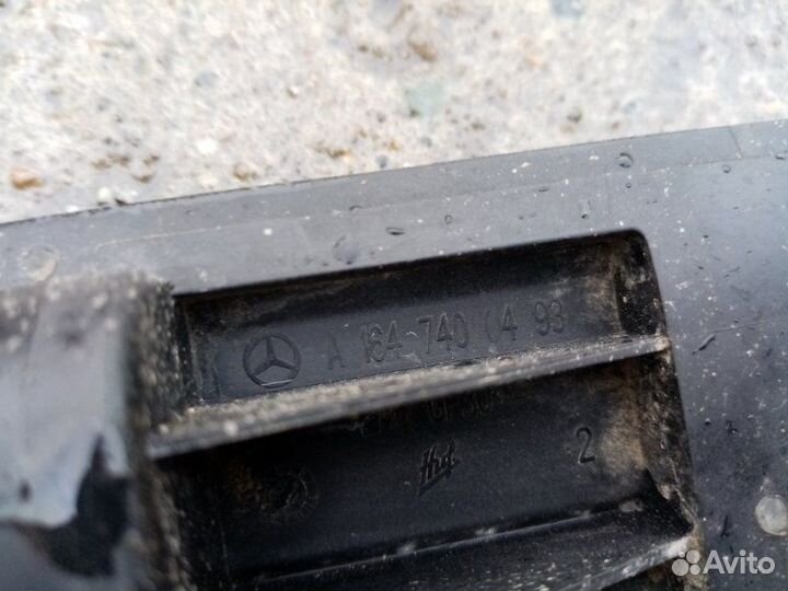 Ручка открывания багажника Mercedes-Benz Gl-Class