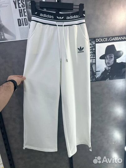 Спортивные штаны женские