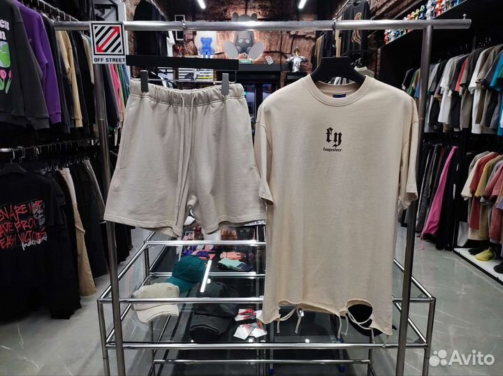 Шорты Off Street