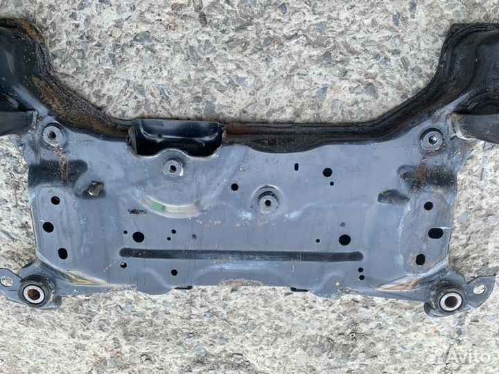 Подрамник передний Ford Focus CB8 pnda 2013