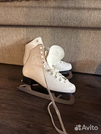 Коньки детские