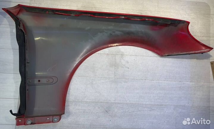Крыло Mercedes Benz W203, Седан, Красное, Левое