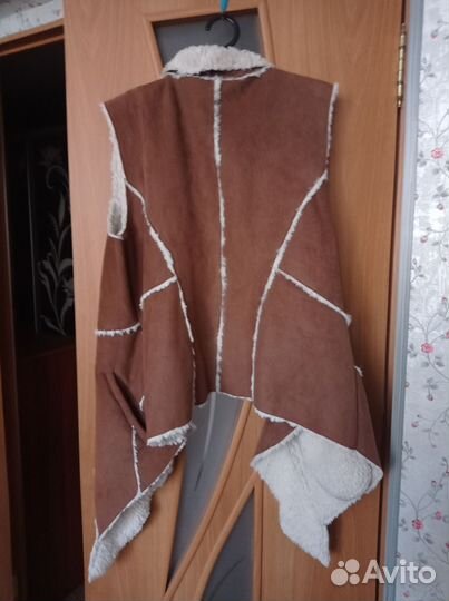 Жилетка из дублёнки