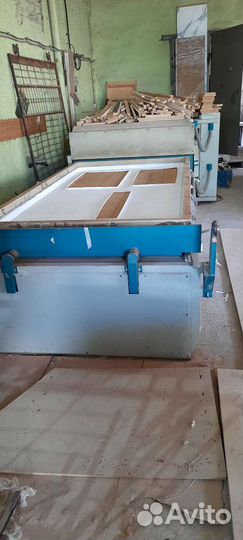 Вакуумный пресс для мебельных фасадов