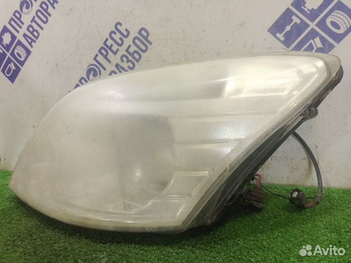 Фара Great Wall Hover H2 внедорожник 2.4 4G64S4M