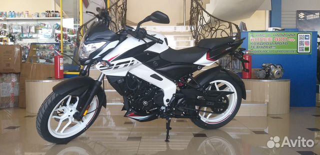 Мотоцикл Bajaj Pulsar 200 NS