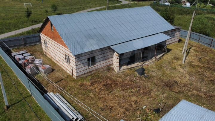 Дом 233 м² на участке 13 сот.