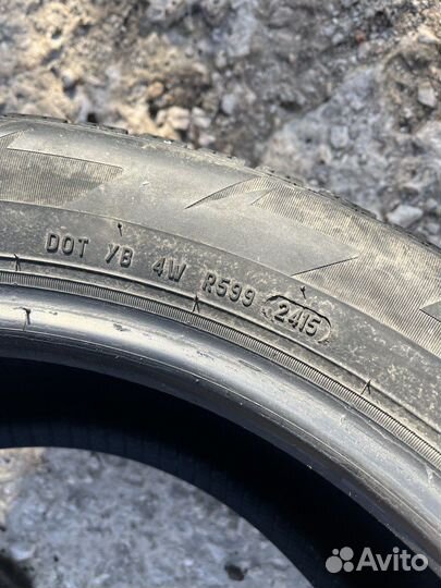 Pirelli Ice Zero 235/50 R18