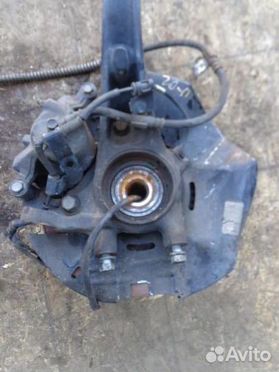 Кулак поворотный левый Hyundai Sonata 5 NF