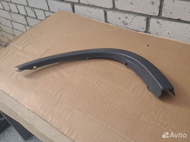 Молдинг заднее правое крыло Honda CR-V 1 96-2002