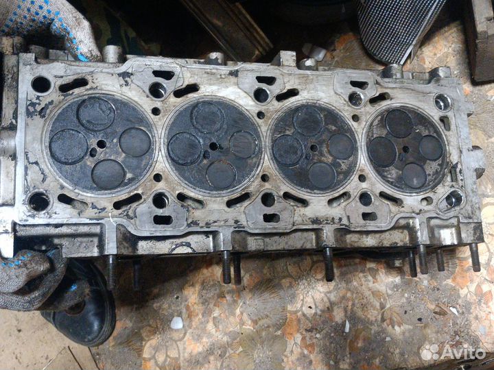 Головка блока цилиндров D4EA