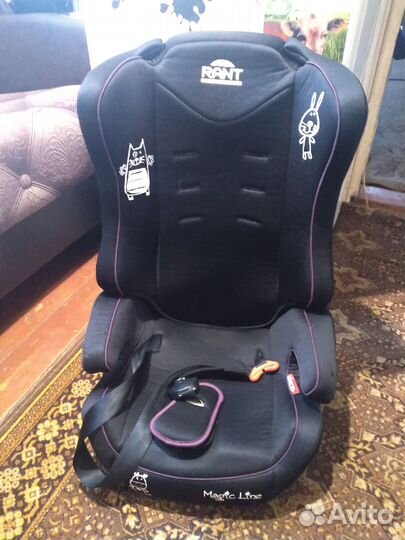 Автомобильное кресло