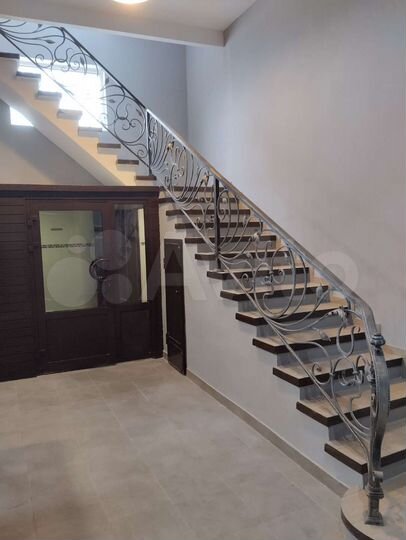 Свободного назначения, 160 м²